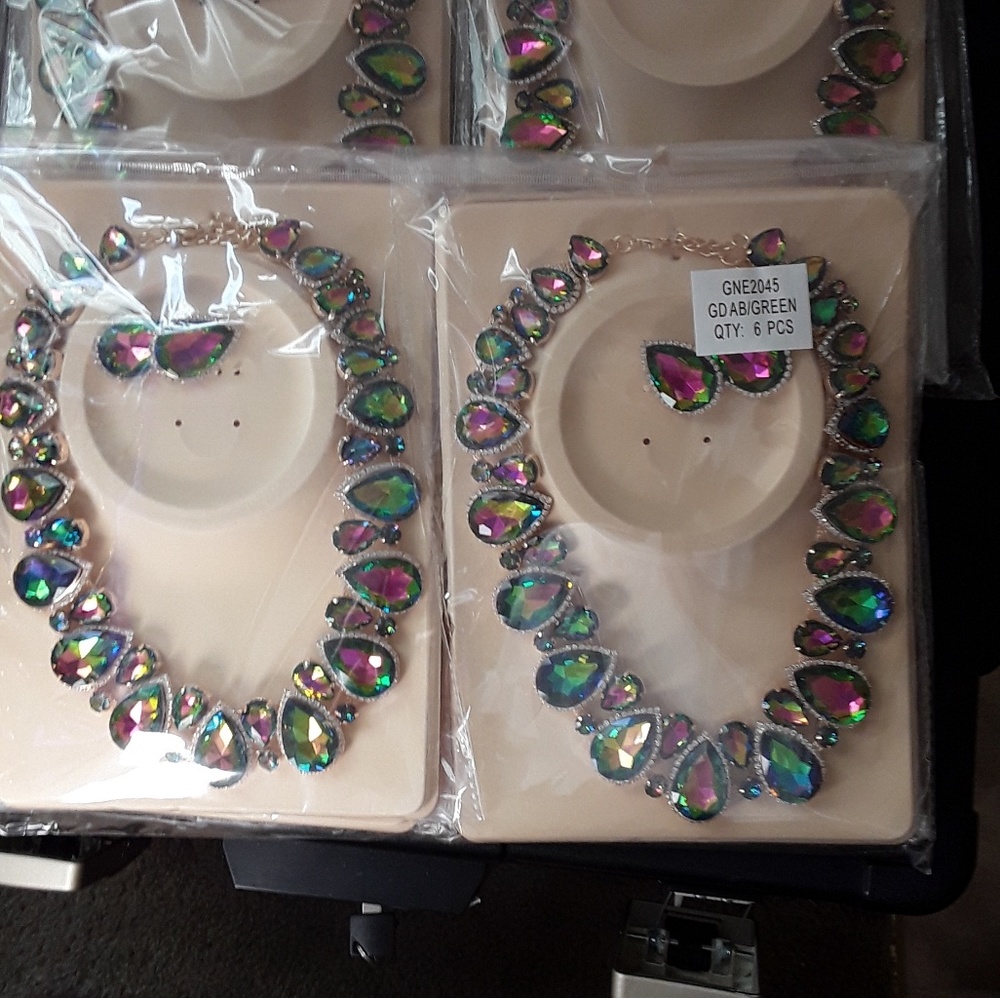 Nevklace set Multi Color